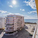 Sea View Summerland Escape Apartment *