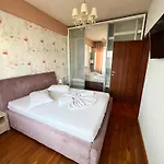Sea View Summerland Escape *