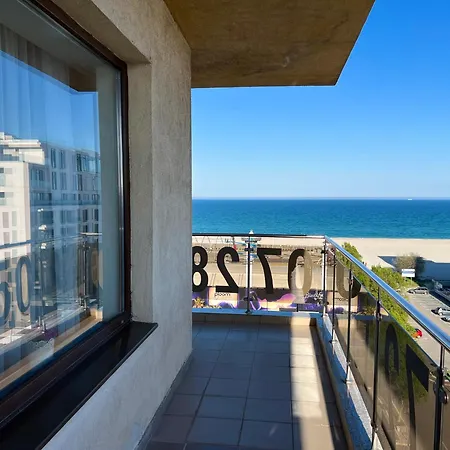 Sea View Summerland Escape Apartamento *