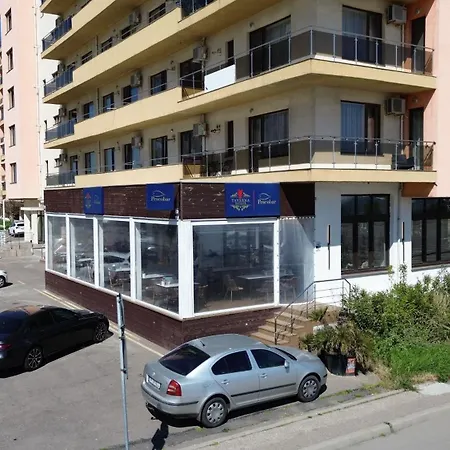 Sea View Summerland Escape *