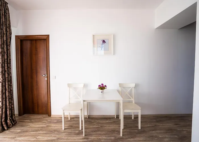 Sea View Summerland Escape