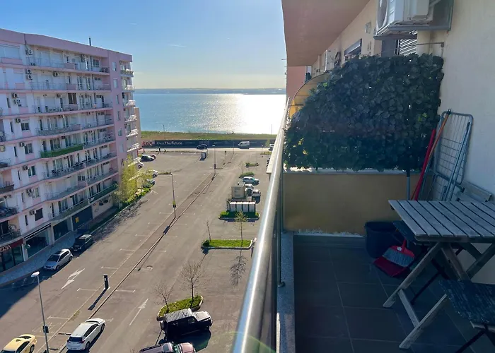 Sea View Summerland Escape Daire *