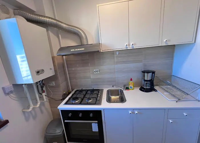 Sea View Summerland Escape Mamaia